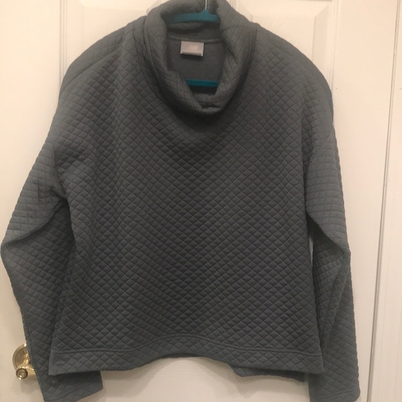New Balance Tops - New Balance long sleeve heat loft thermal